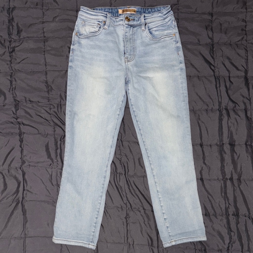 Kut from the Kloth Light Catherine Blue Ankle Jeans